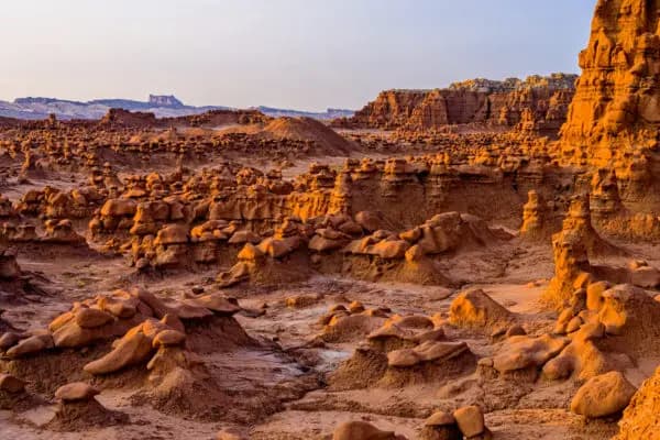 goblin-valley-utah.jpg.webp