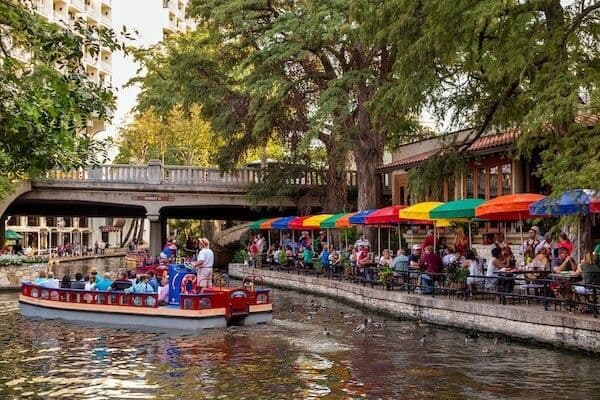 le river walk de San Antonio de jour