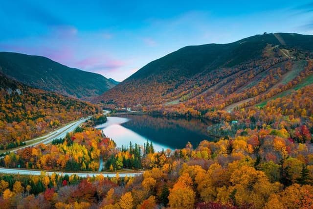 Col de montagnes à Lincoln dans le New Hampshire